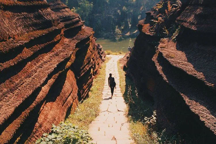 Водопад Анхель: Симфония воды и камня