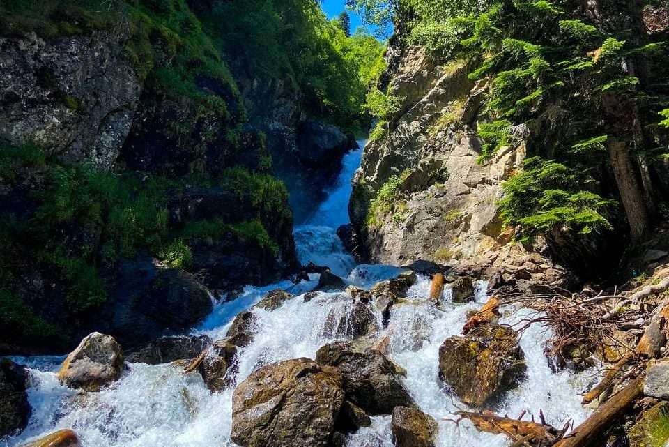 Водопад Белый в Архызе: Скрытое сокровище Кавказских гор