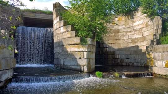 Водопад в Золотухинском районе: Секреты Неизведанного Каскада