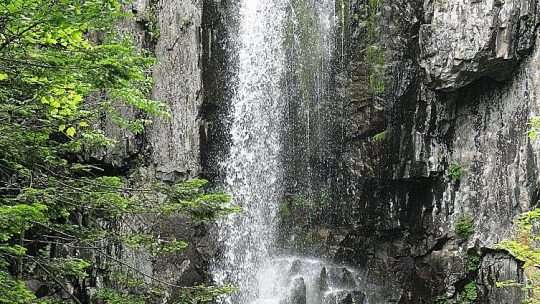 Водопад в Приморском крае Беневской