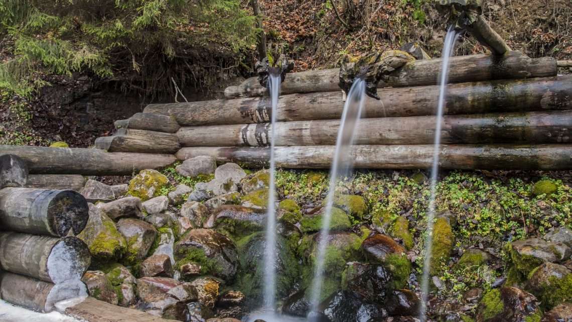Водопад Гремячий Ключ: История, Легенды и Целебные Свойства