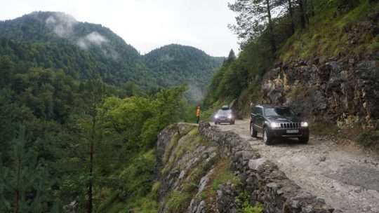Дорога к Гегскому водопаду