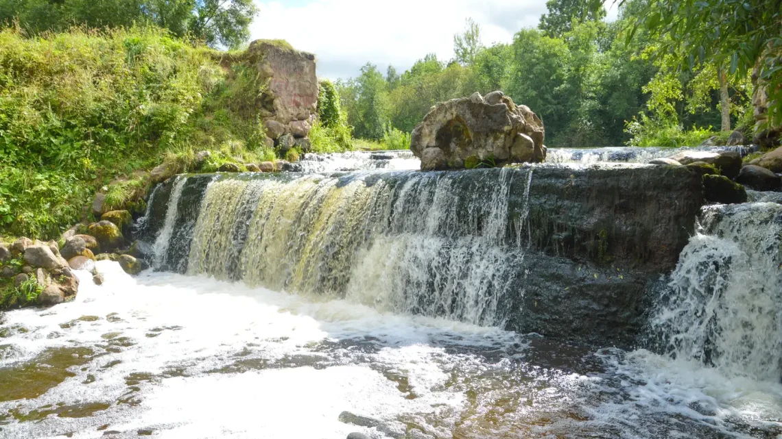 миорский водопад как проехать