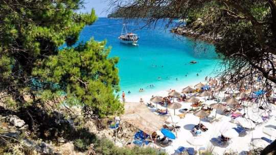 Тасос: Изумрудный остров Греции и его достопримечательности