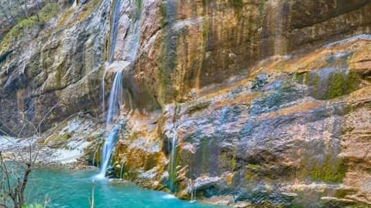 Чегемский водопад веб камера онлайн: Насладитесь красотой природы из любой точки мира